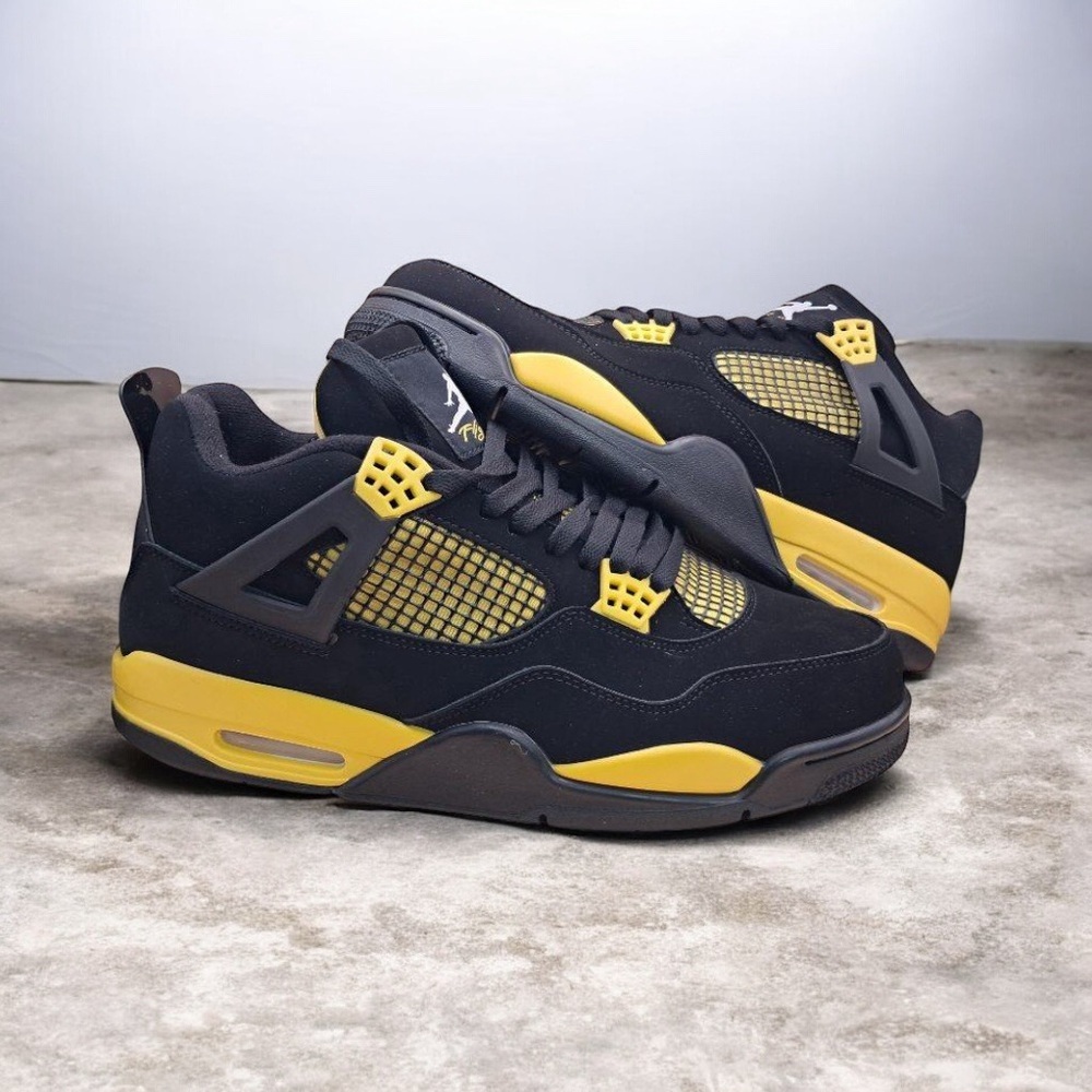 Nike Air Jordan 4 Retro Men’s 12 Black/white Tour yellow